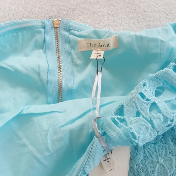 24. Baby blue lace blouse - Picture 4 of 8